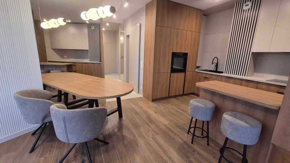SKY ATAL unikatowy apartament 3 pok garderoba klimatyzacja 2 miejsca postojowe + miejsce parkingowe dla jednośladu Śródmieście Katowic