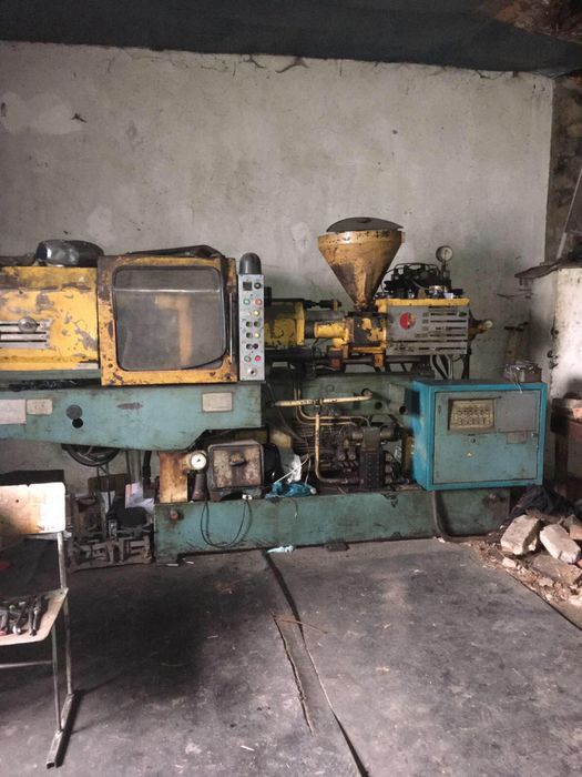 Продам Термопласт автомати ДЕ 125 в-цтво.Хмельницьк 2шт.