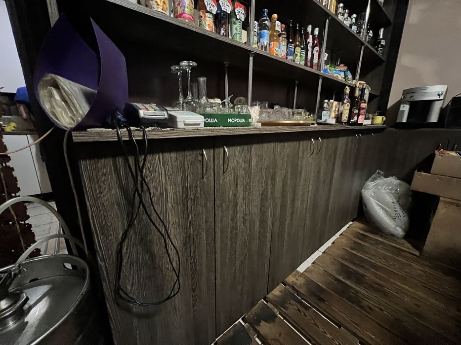 ТЕРМІНОВО Барний стелаж (стійка)