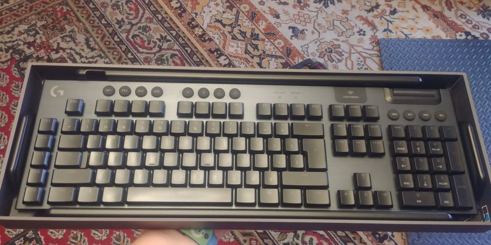 Klawiatura Logitech G915 Lightspeed