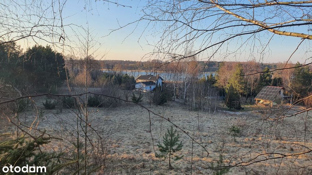 Działka budowlana przy jeziorze Pile uzbrojona