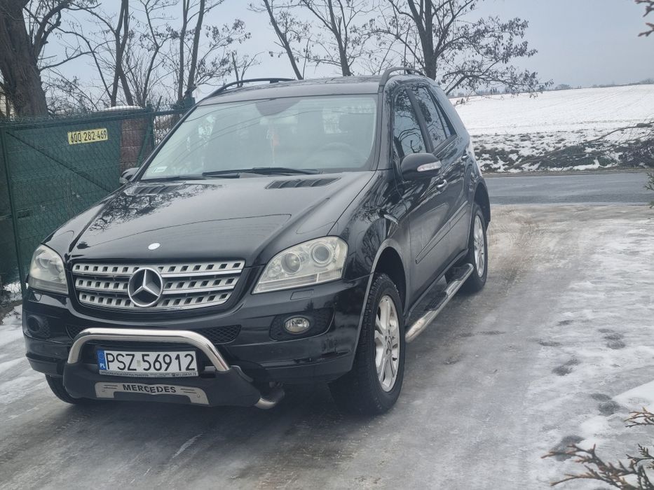 Piękny ml 1 wlasciciel  231 tys przebieg po małej kolizji