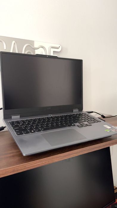 Laptop Lenovo loq
