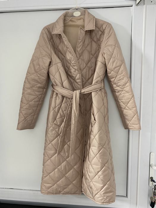 Пальто беж розмір  М/L