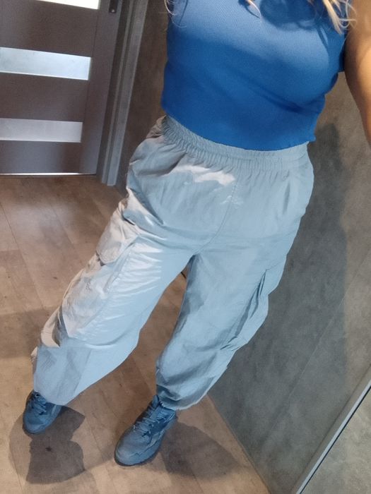 Spodnie ortalionowe Bershka S 36