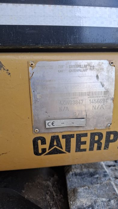 Minikoparka Cat 302.5 Faktura VAT Marża