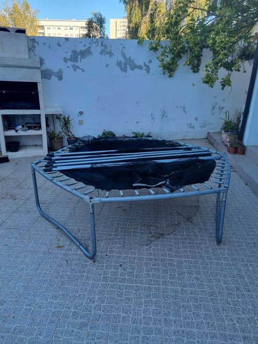 Trampolim Hexagonal 240