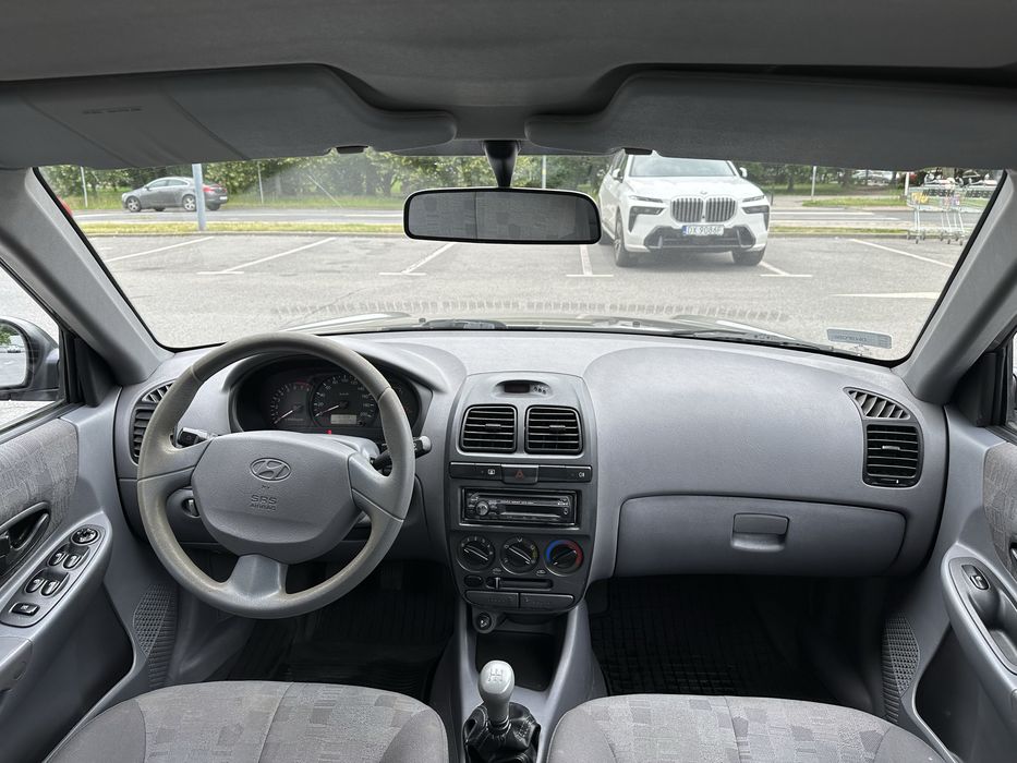 Hyundai Accent 2004 1.5 benzyna