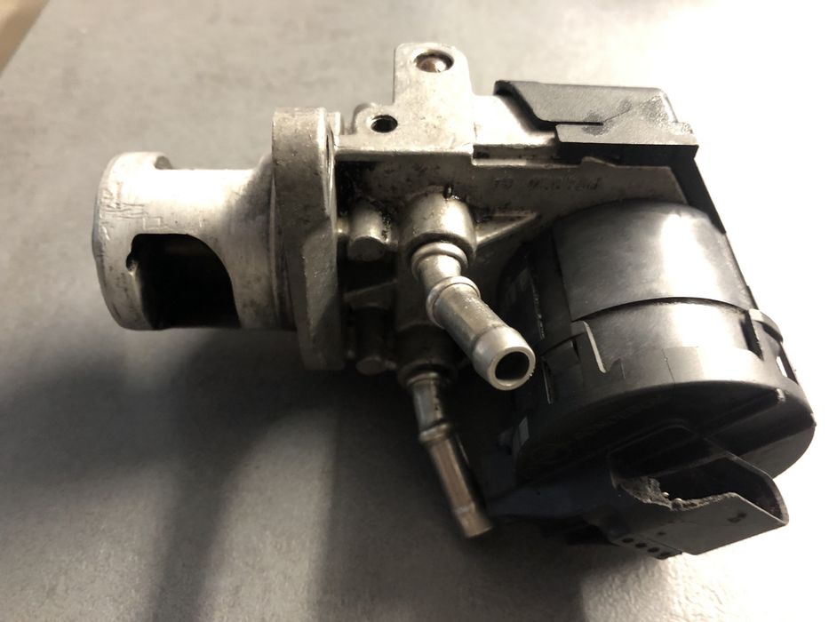 BMW E90 n47 EGR zawór