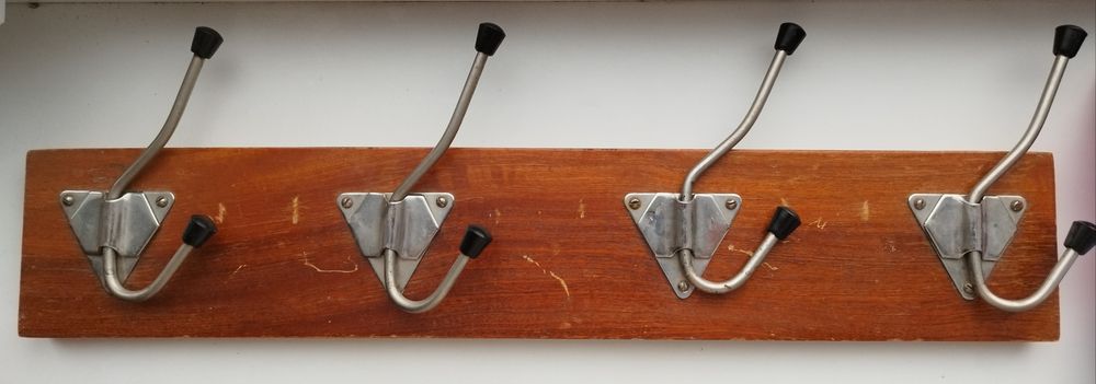 Вішак дерев'яний вінтажний
