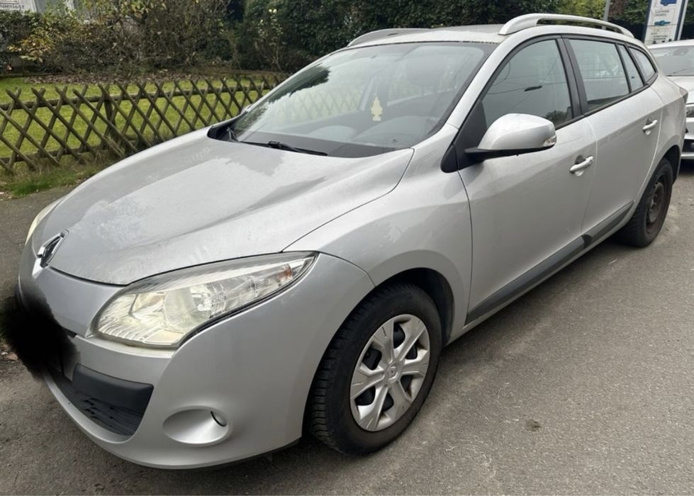 Запчастини меган 3 розборка шрот розбіра крило фара ляда запчасти стоп