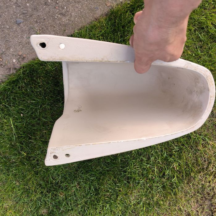 Oslona syfonu umywalkowego