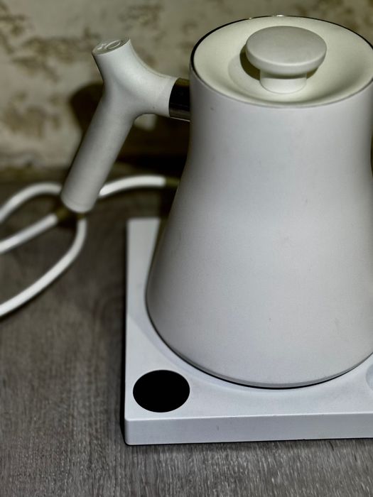 Електрочайник Fellow