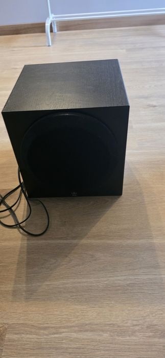 Subwoofer aktywny yamaha YST-SW012