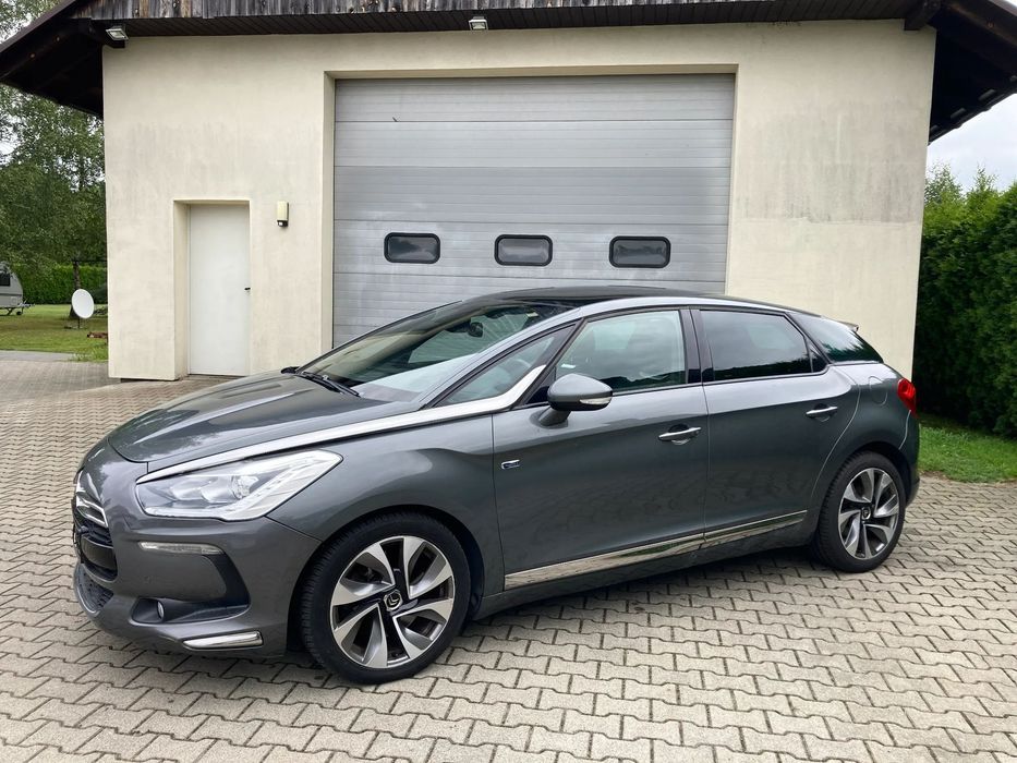 Citroën DS5 2.0 HDi Hybrida 4X4 So Chic MCP Panorama Keyless z 2013