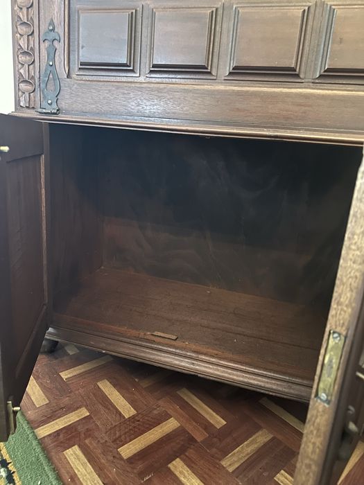 Móvel bar, em madeira