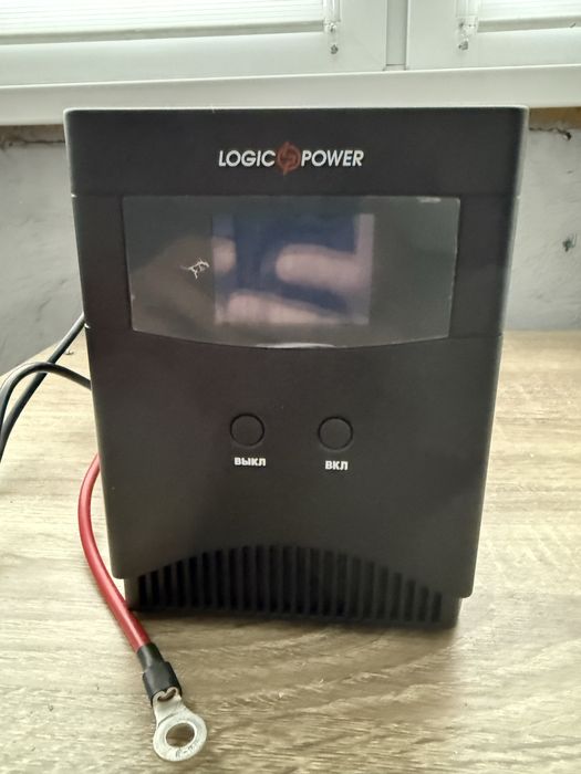 Зарядна станція ДБЖ/Інвертор Logic  Power 1500