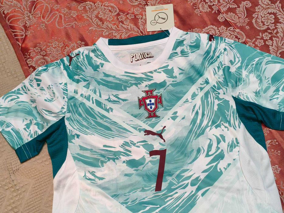 Camisola Criança Ronaldo Equipamento Portugal Branco | 2026