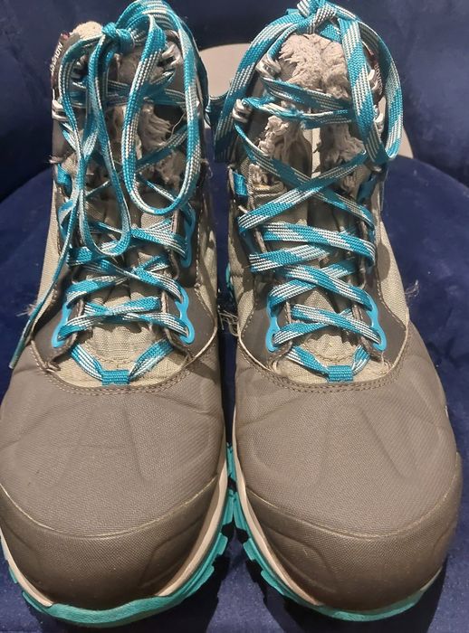 Buty tretingowe damskie