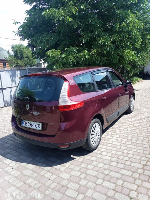 Продам свой сценик.Не срочно.