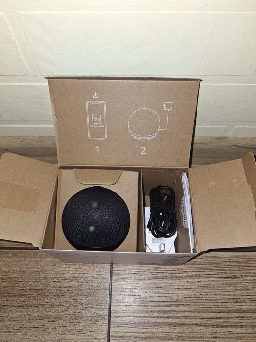 Розумна колонка Amazon Echo Dot 5th Generation (5 покоління) Black / Чорна