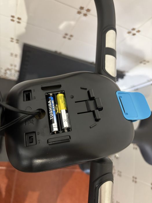Bicicleta Estática Essencial EB 120-DOMYOS