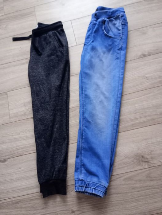 Dwie pary spodni Reserved 146