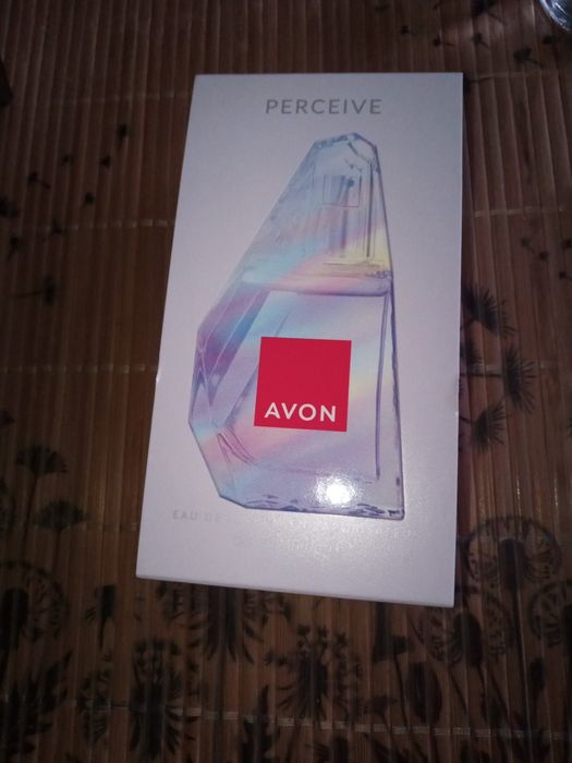 Percive nowa Avon