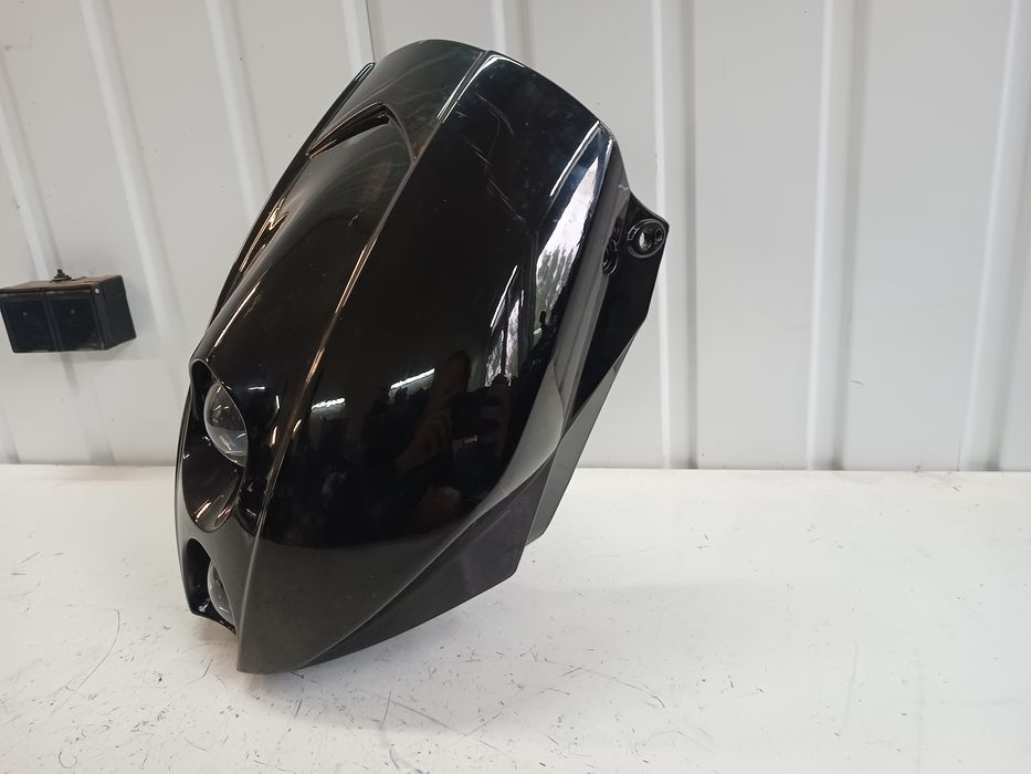 Czacha czasza owiewka lampa przód przednia KTM Duke 640