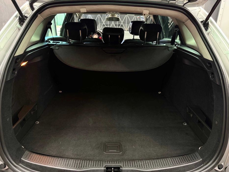 Renault Mégane Sport Tourer - Pele/GPS c/Garantia -