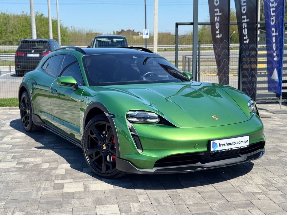 Porsche Taycan 2021 freshauto