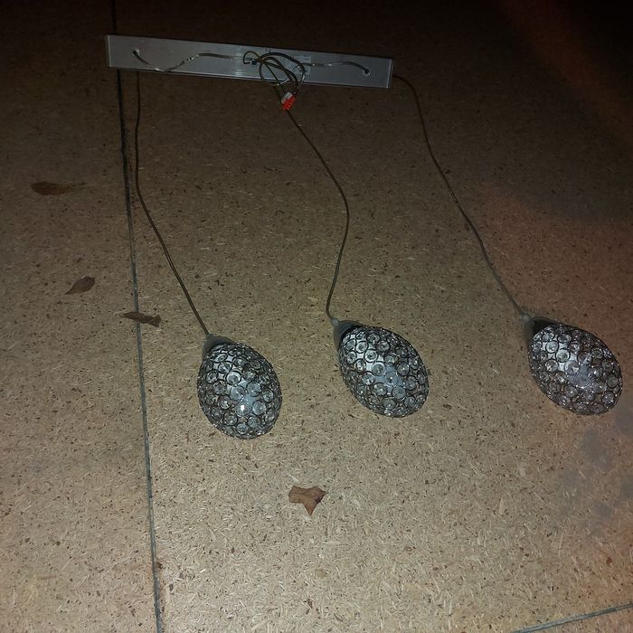 Lampa wisząca nad stół lub normalnie do pokoju