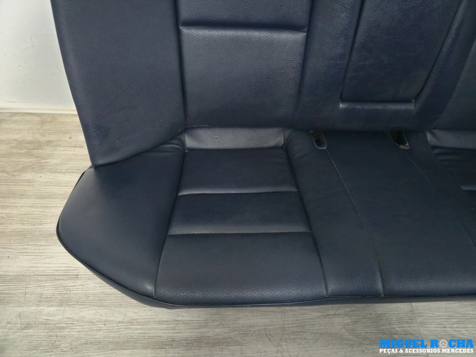 Conjunto de bancos e forras couro azul Mercedes W202