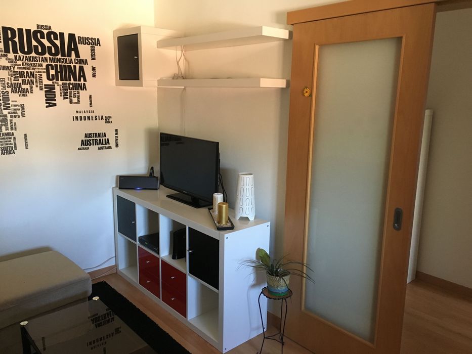 Arrendamento de apartamento T2 na Rua das Furnas