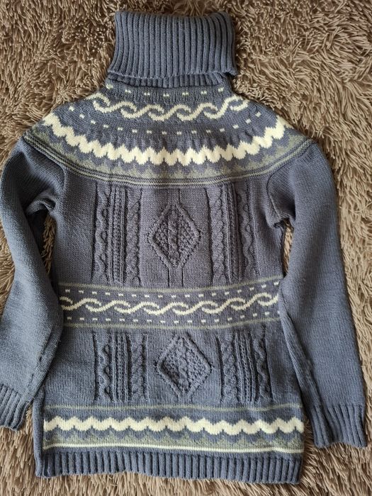 Светр теплий жін