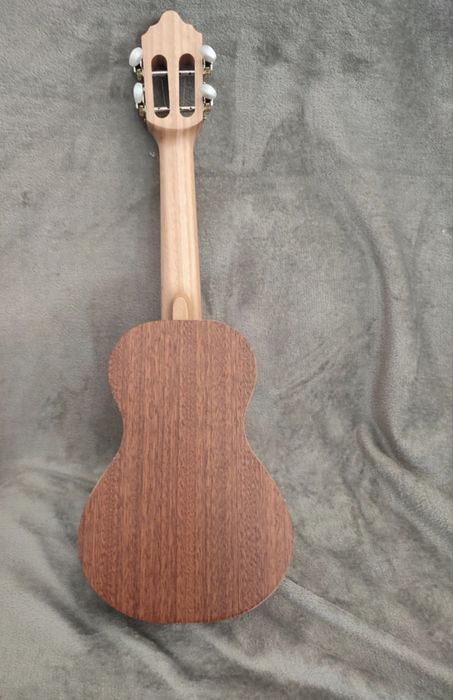 Cavaquinho  nunca usado