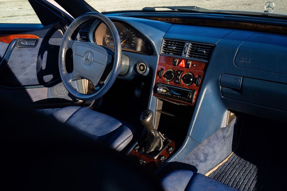 Mercedes-Benz C 250 TD foto 3