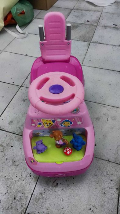 Carrinho de criança menina evolutivo