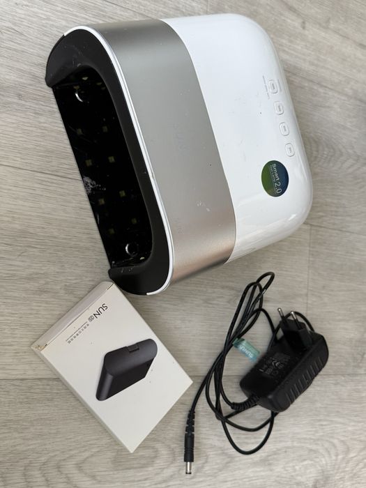 Лампа для манікюру