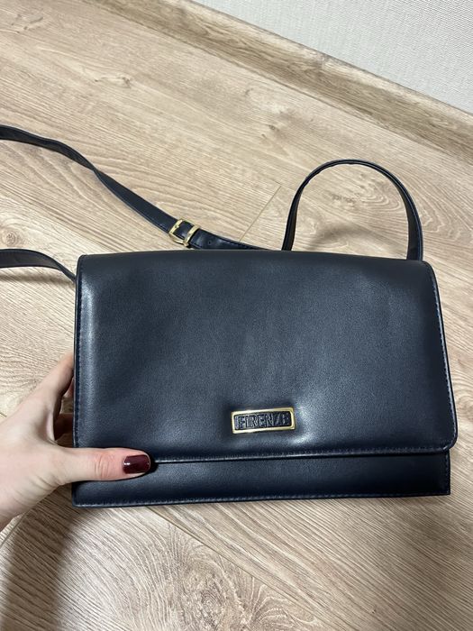 Жіноча сумка в  темно синьому кольорі