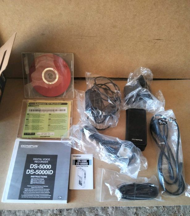 Диктофон Olympus DS-5000ID комплект