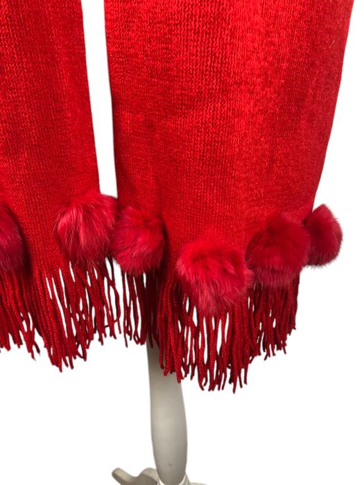 Zimowy szal z futrzanymi kulkami, futro naturalne królik, frędzle