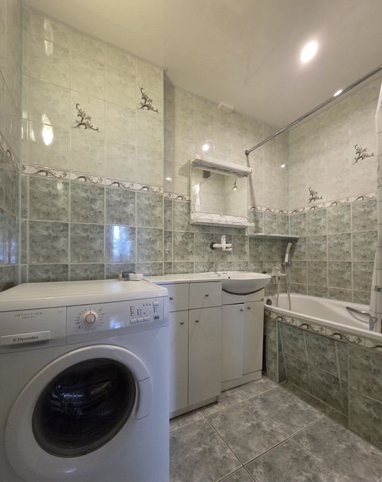 Mieszkanie 3 pokoje,73m2,ul. Kołłątaja 41