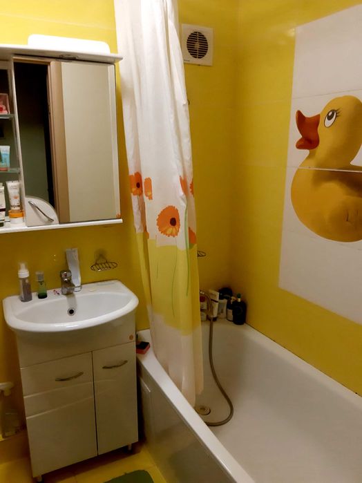 Собственник.Быстрая продажа.Продам 2 комнатную квартиру,салтовка, НЕ а ...