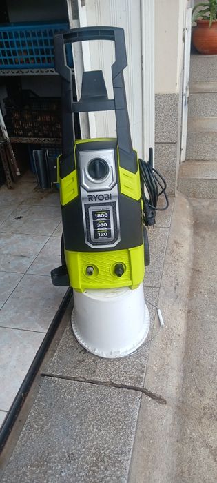 Vendo lavadora de alta pressao