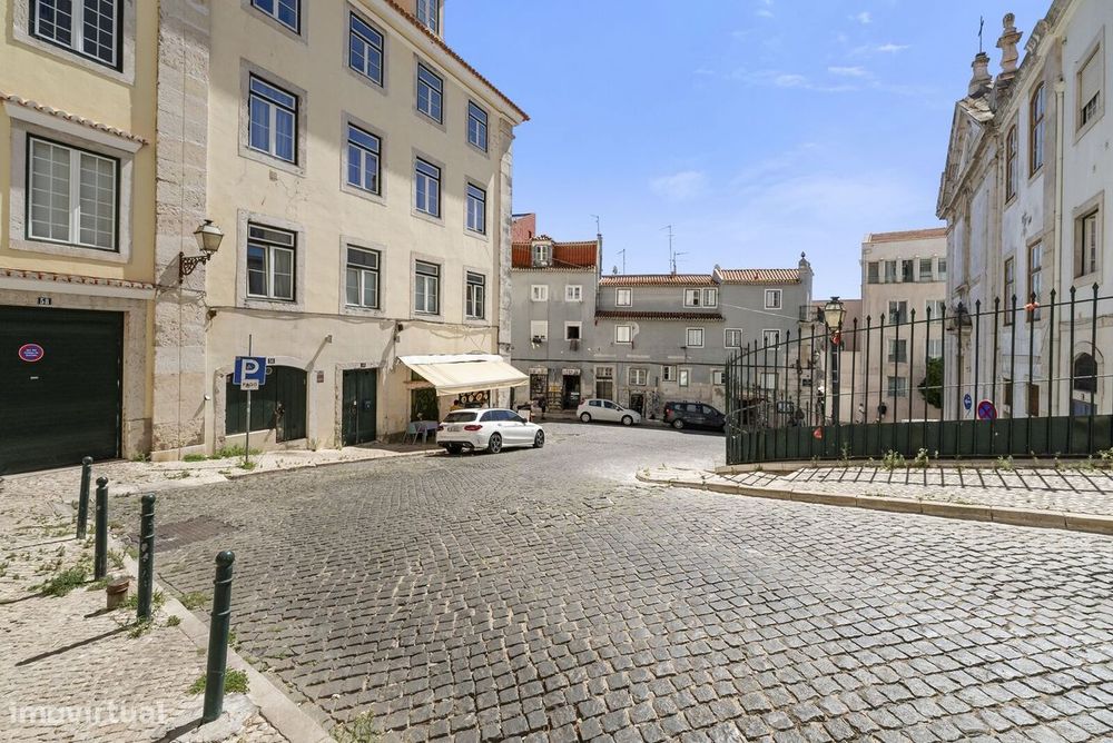 Apartamento T2 com vista, Castelo, Lisboa