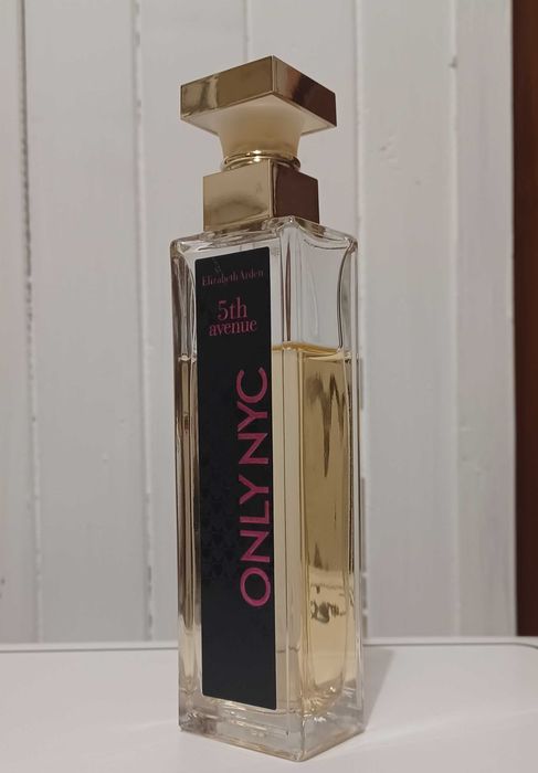 Elizabeth Arden 5th avenue ONLY NYC 75 ml ubytek