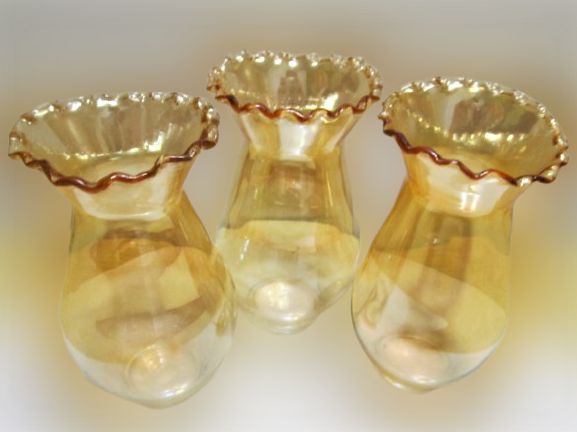 Набор милых перламутровых вазочек из цветного стекла