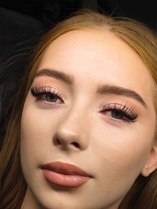 Manicure • Pedicure • Paznokcie żelowe • Rzęsy • Brwi | Kraków