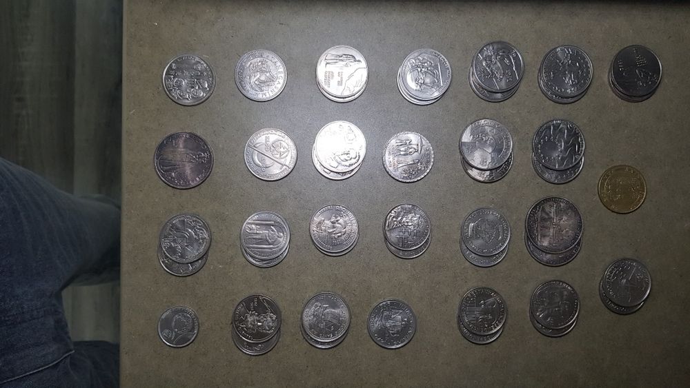 Moedas comemorativas em escudo